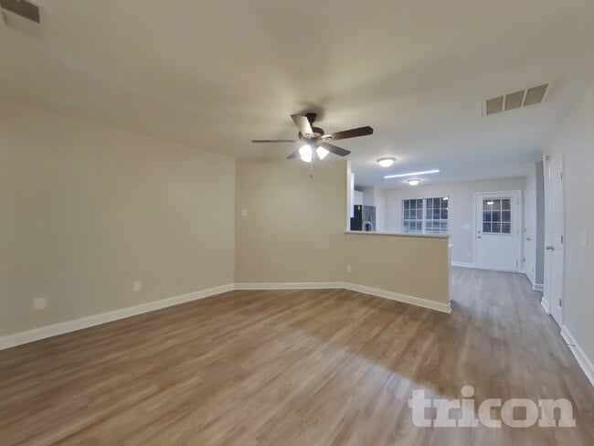 Photo - 309 Peachtree Rd