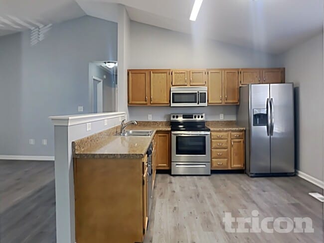 Photo - 5130 Daffodil Ln