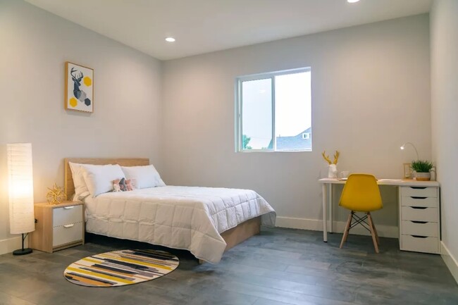 Private bedroom - Tripalink Duplex near USC Apartments