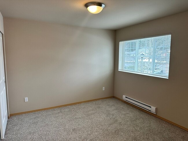 Photo - 2bd/2ba Maple Valley Home