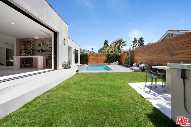 Photo - 1368 Beckwith Ave