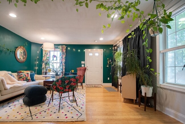 Photo - 40 Brattle St