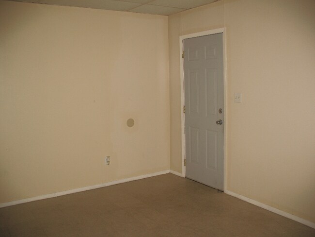 Photo - 1362 Pitkin Rd Apartment Unit 3