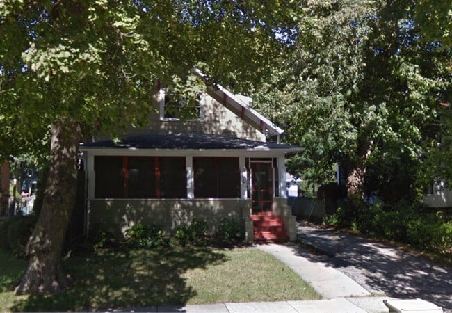 Building Photo - 304 McKinley Ave Unit 304 McKinley Ave. - 2nd Floor Apartment