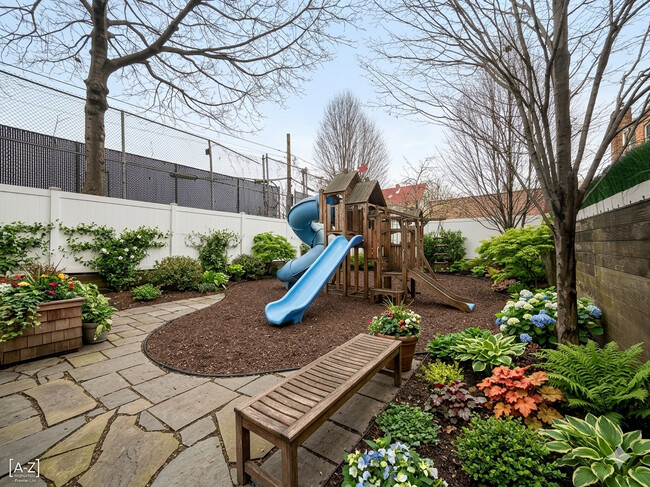 Photo - Parkhill City