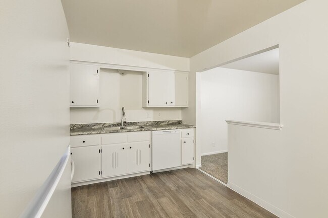 Photo - 3959-3959 Oregon Ave N Unit 3957 Oregon Ave North