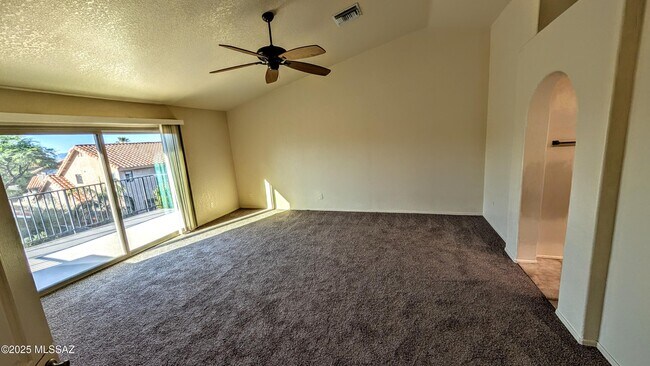 Photo - 1061 W Antelope Creek Way