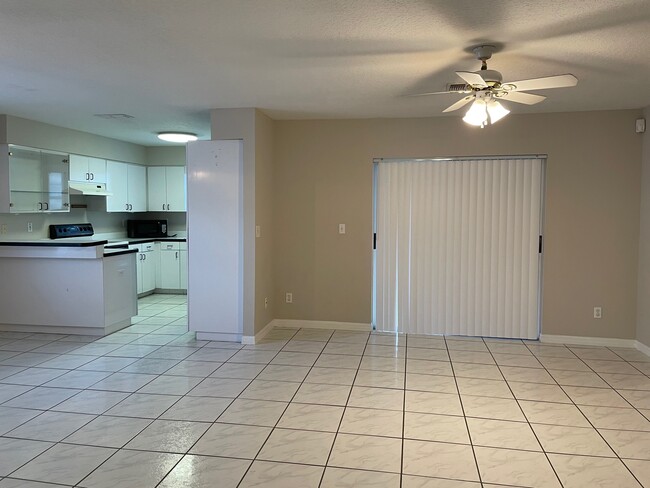 Photo - 3124 W Powhatan Ave