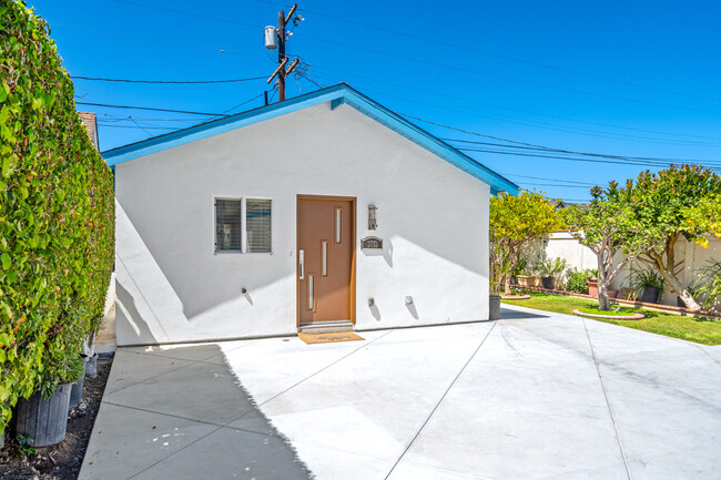 Photo - 3753 W 60th St Casa