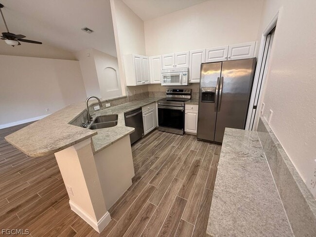 Photo - 1817 Tomaso Ave