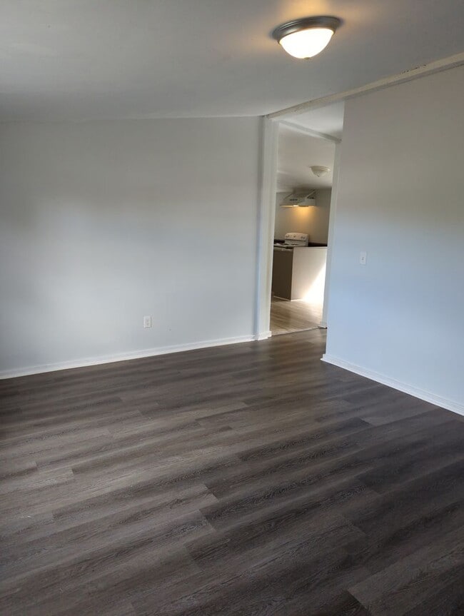 Photo - 4 Bedroom House in Rossville