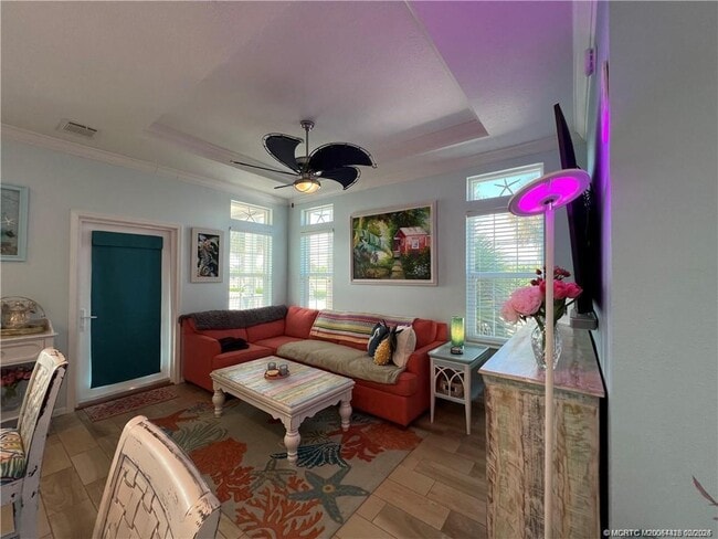 Photo - 102 NE Shoal Dr