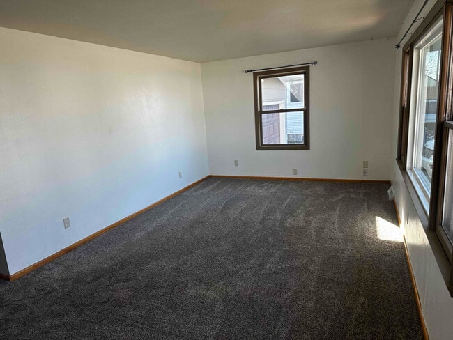 Photo - 2643 Juniper Ave