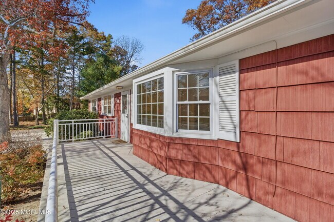 Photo - 218 Holly Ave