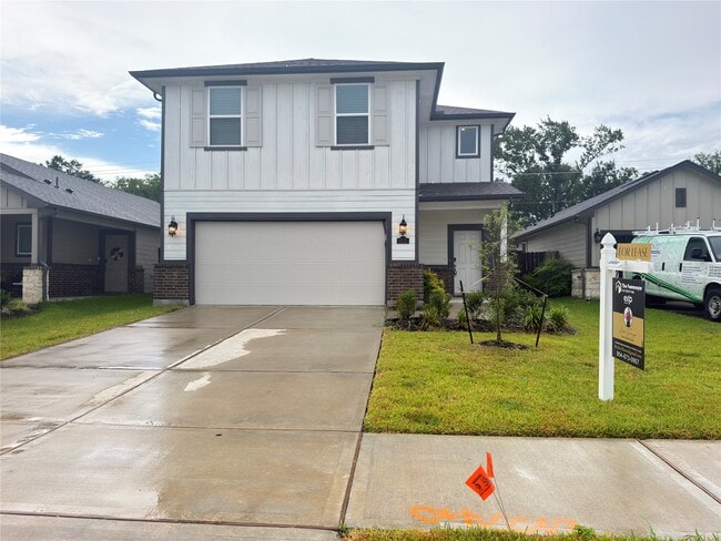 Building Photo - 5723 Madden Ln