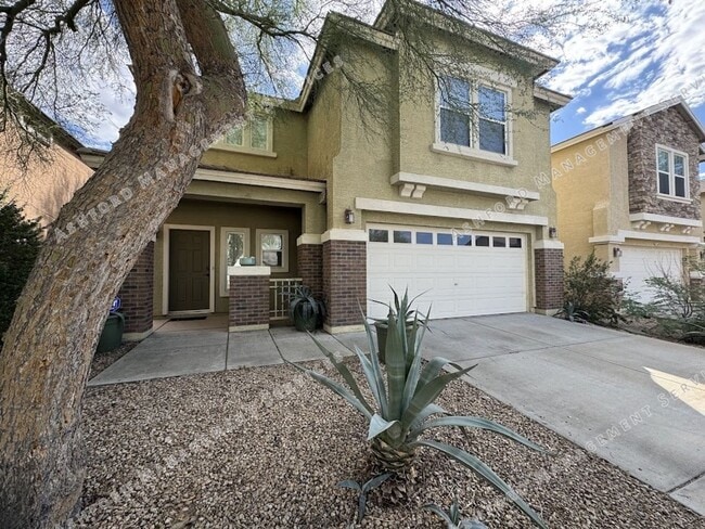 Building Photo - Contemporary Phoenix Living – Spacious 3BR...