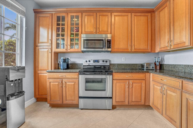 Photo - 123 Mulligan Pl