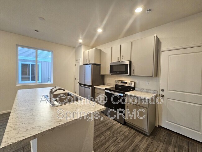 9256 Lytle Grv