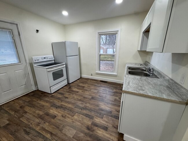 Photo - 3702 S Boots St Unit 1