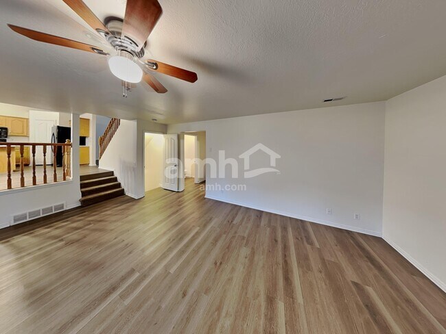 Photo - 1871 N 750 W