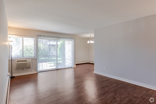1BR, 1BA - Birch - Living/Dining