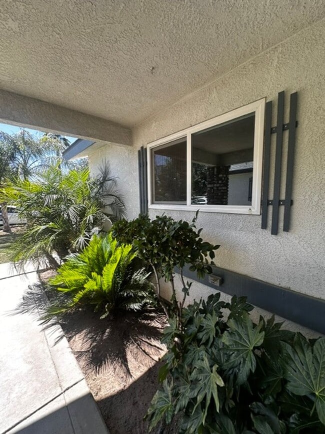 Photo - Beautiful Single-Story Home with Solar – Available Now!