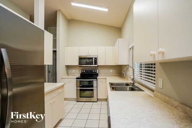 Photo - 1506 SE 19th Terrace