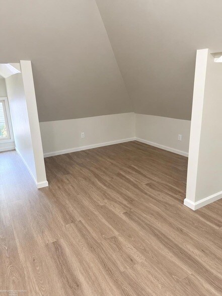 Photo - 1533 W Hancock St Unit 3W