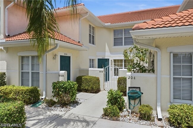 Photo - 4950 Deerfield Way Unit D103