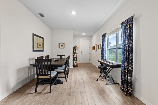 Photo - 1447 NW 136th Blvd