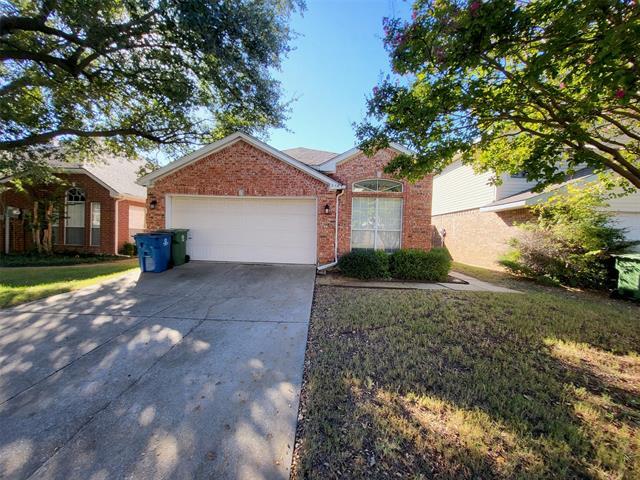 Building Photo - 918 Azalia Dr