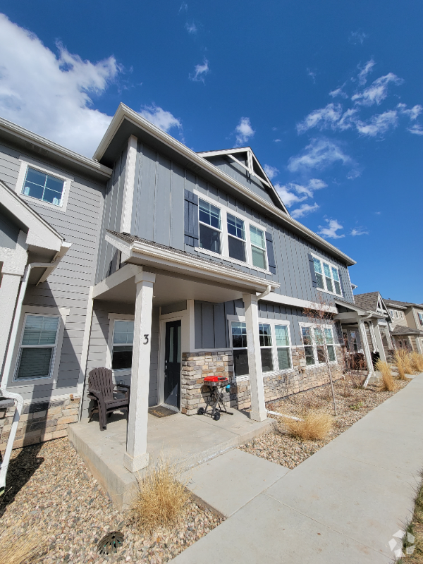 Building Photo - 3039 Upland Dr Rental