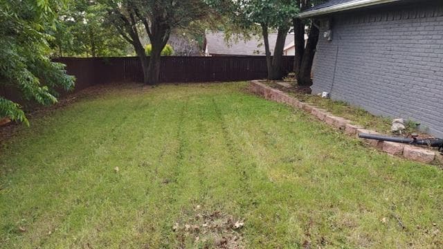 2202 Greenbriar Ct
