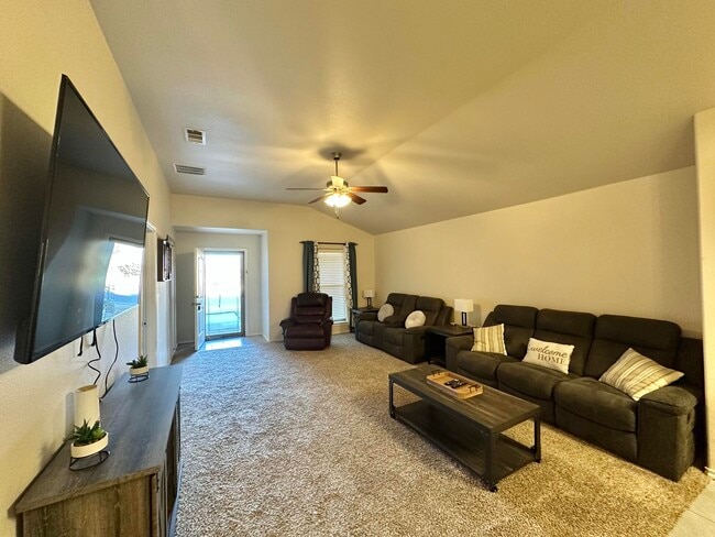 Photo - 10411 Valencia Ave