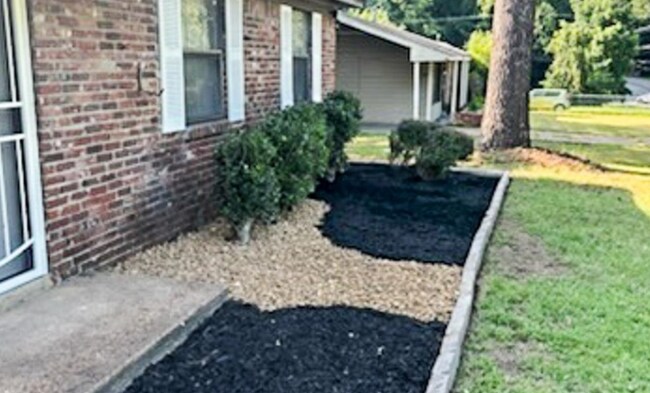 Photo - 3909 Range Line Rd