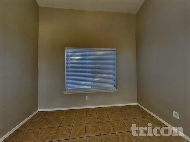 Photo - 8416 La Paloma Ct