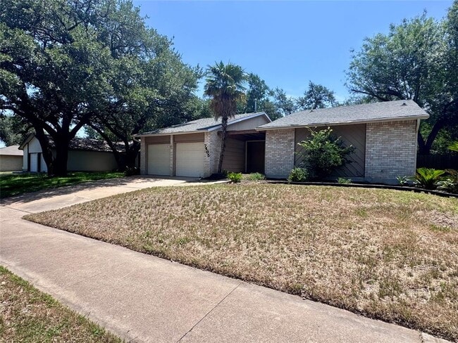 Photo - 7405 West Gate Blvd House