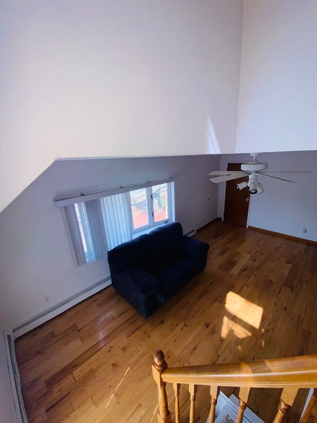 Photo - 25 Lakeside Ave Unit 3