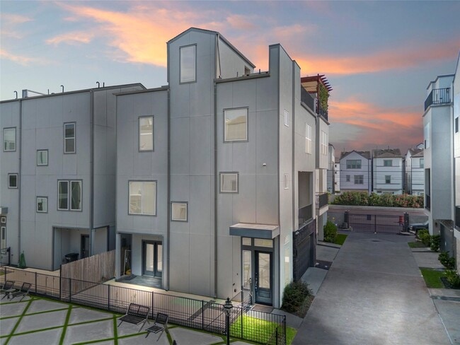 Building Photo - 8409 Hempstead Rd