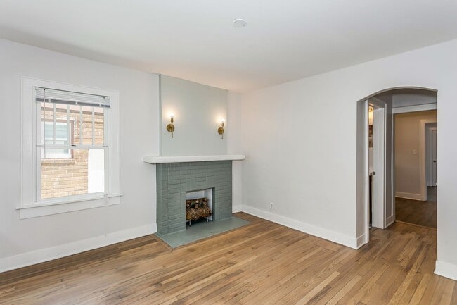 Building Photo - The Kansas Flats Unit 216 Rental