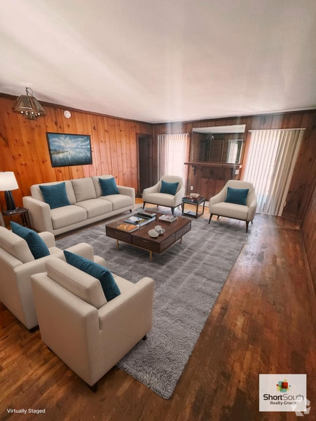 Building Photo - Updated 3 bed 1 bath house