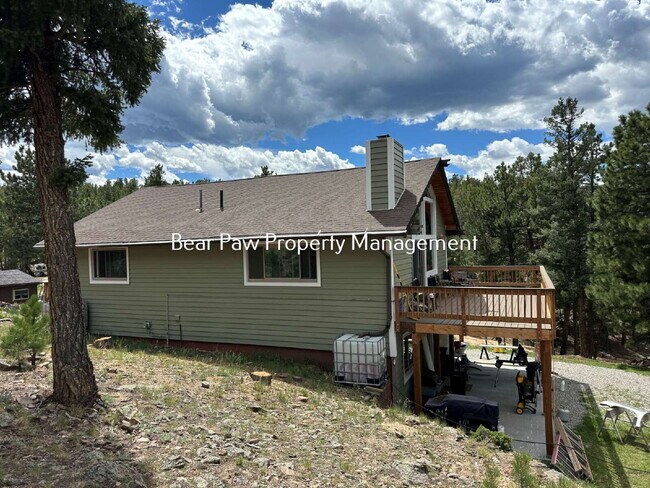 159 Columbine Dr