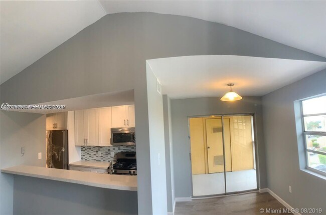 Photo - 15285 SW 107th Ln Unit 206