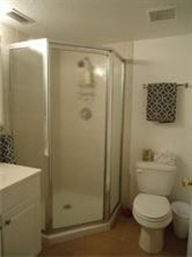 Photo - 2 br, 2 bath House - 25050 Sandhill Blvd 7B3