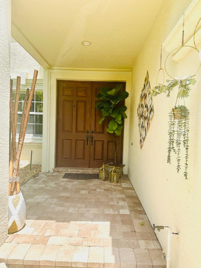 Photo - 9205 Dupont Pl