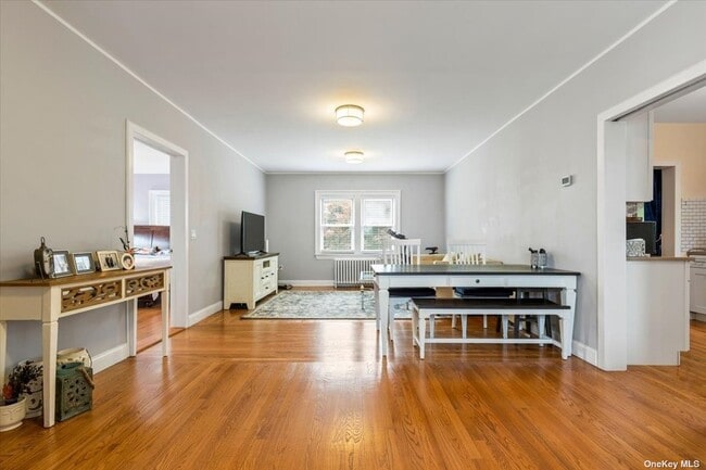 Photo - 62 Park Ave Unit 2