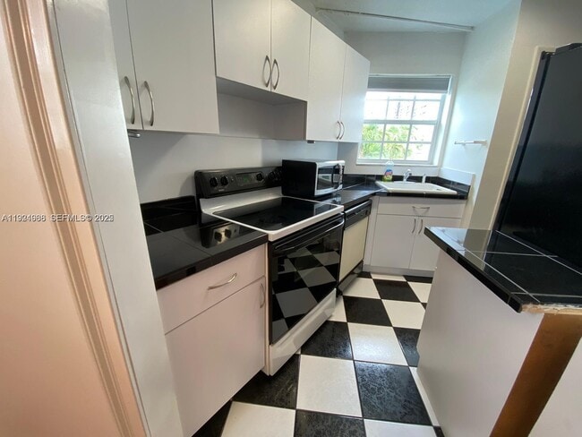 Photo - 1800 79th Street Causeway Unit A212