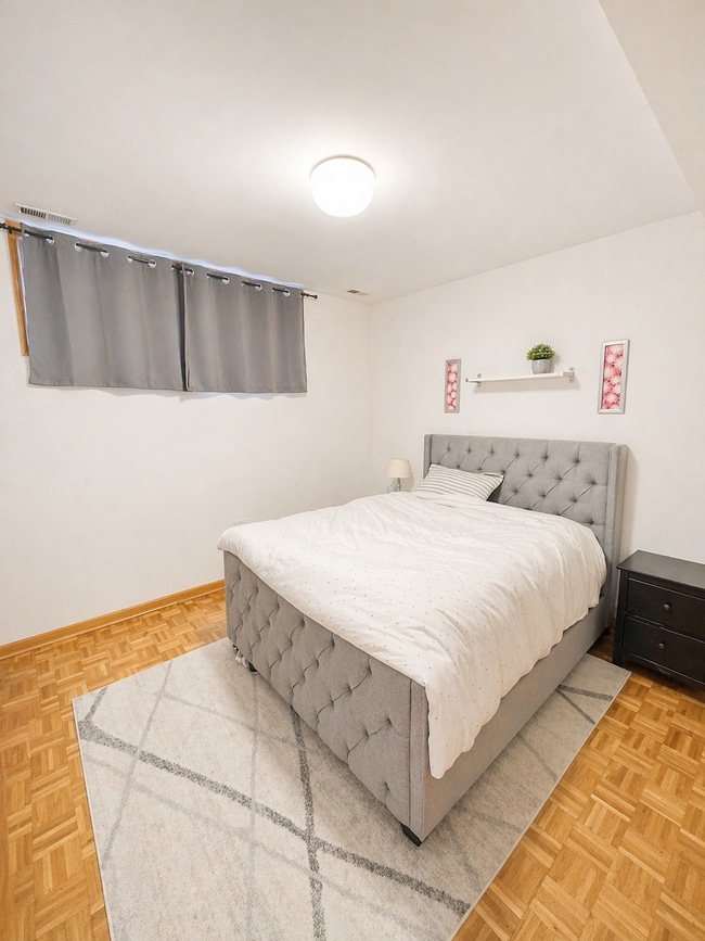 Photo - 4229 N Kenmore Ave