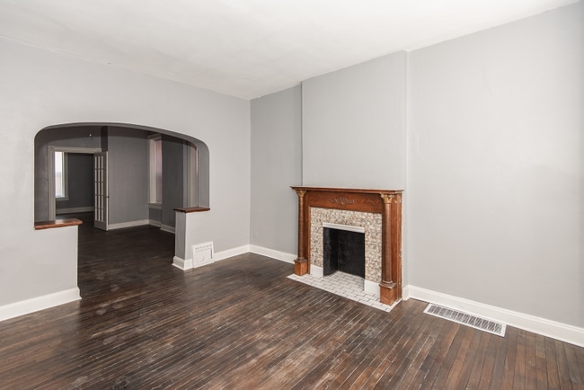 Photo - 3511 Itaska St