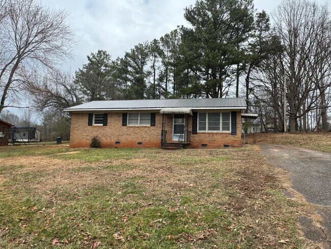3/1 Home in Cleveland County, NC near Deer... - 3/1 Home in Cleveland County, NC near Deer...